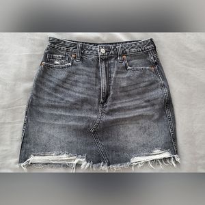 High waisted A&F skirt